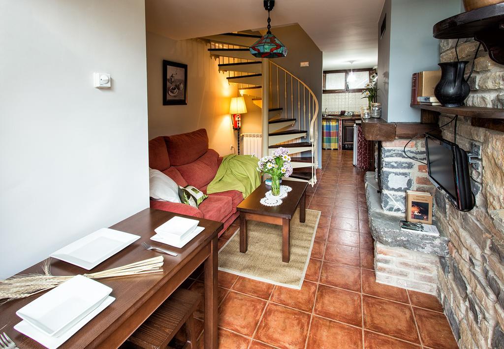 Apartamentos Rurales El Collain De Campiellos Екстер'єр фото