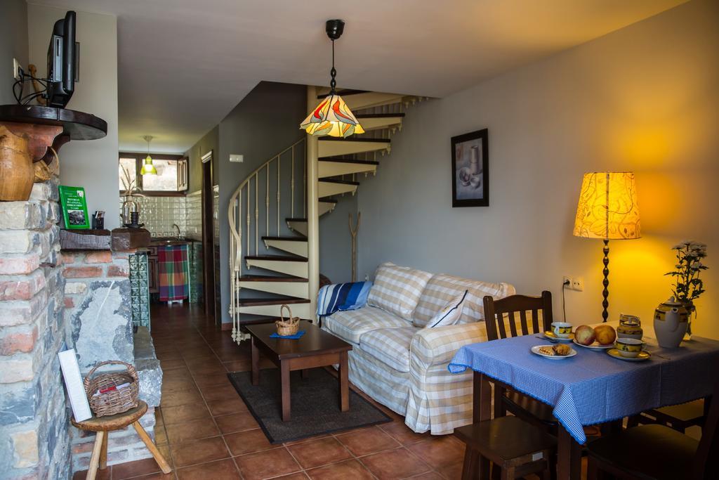 Apartamentos Rurales El Collain De Campiellos Екстер'єр фото